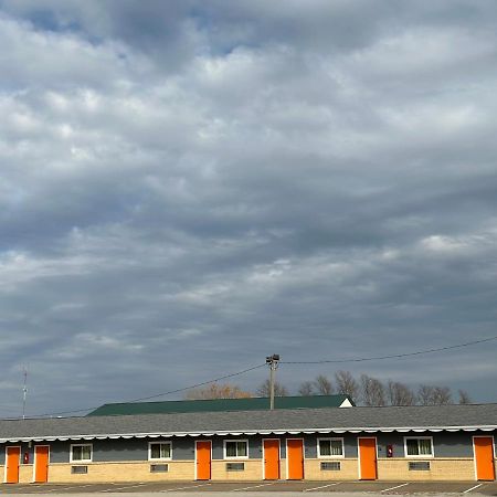 Royal Rest Motel Chariton Eksteriør bilde