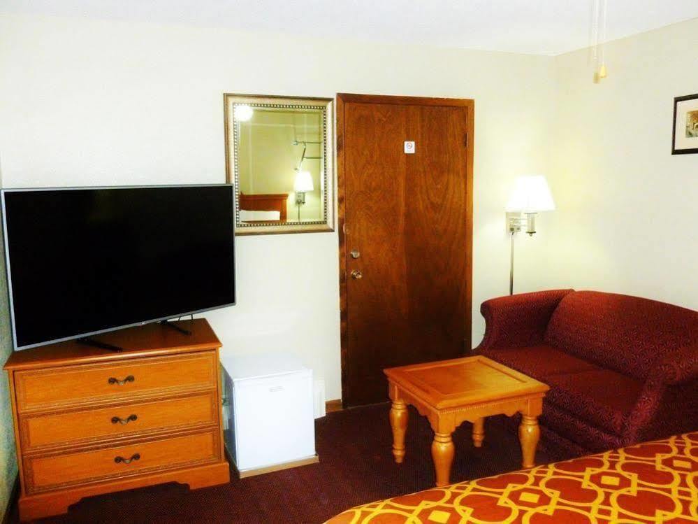 Royal Rest Motel Chariton Eksteriør bilde
